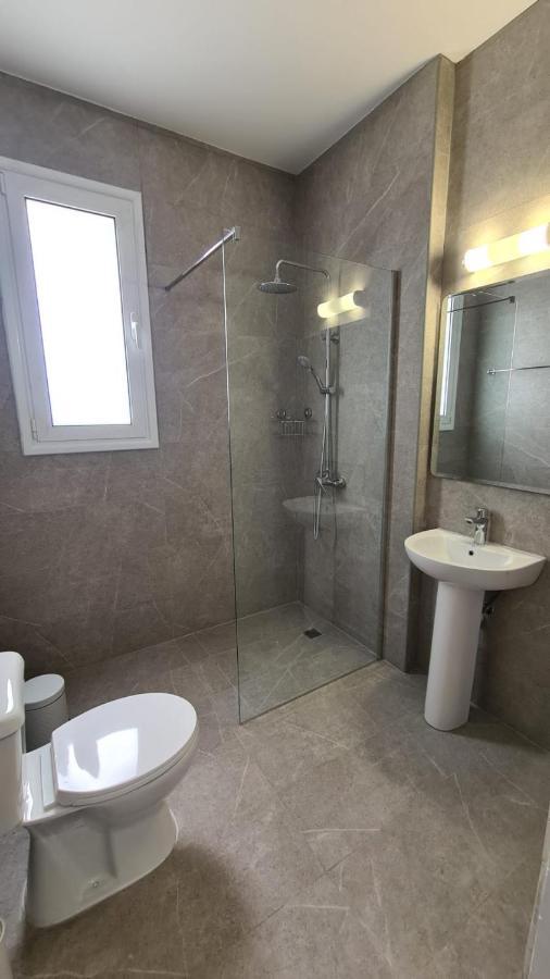 Paphos Laertis Apartments - By Imh Travel & Tours מראה חיצוני תמונה