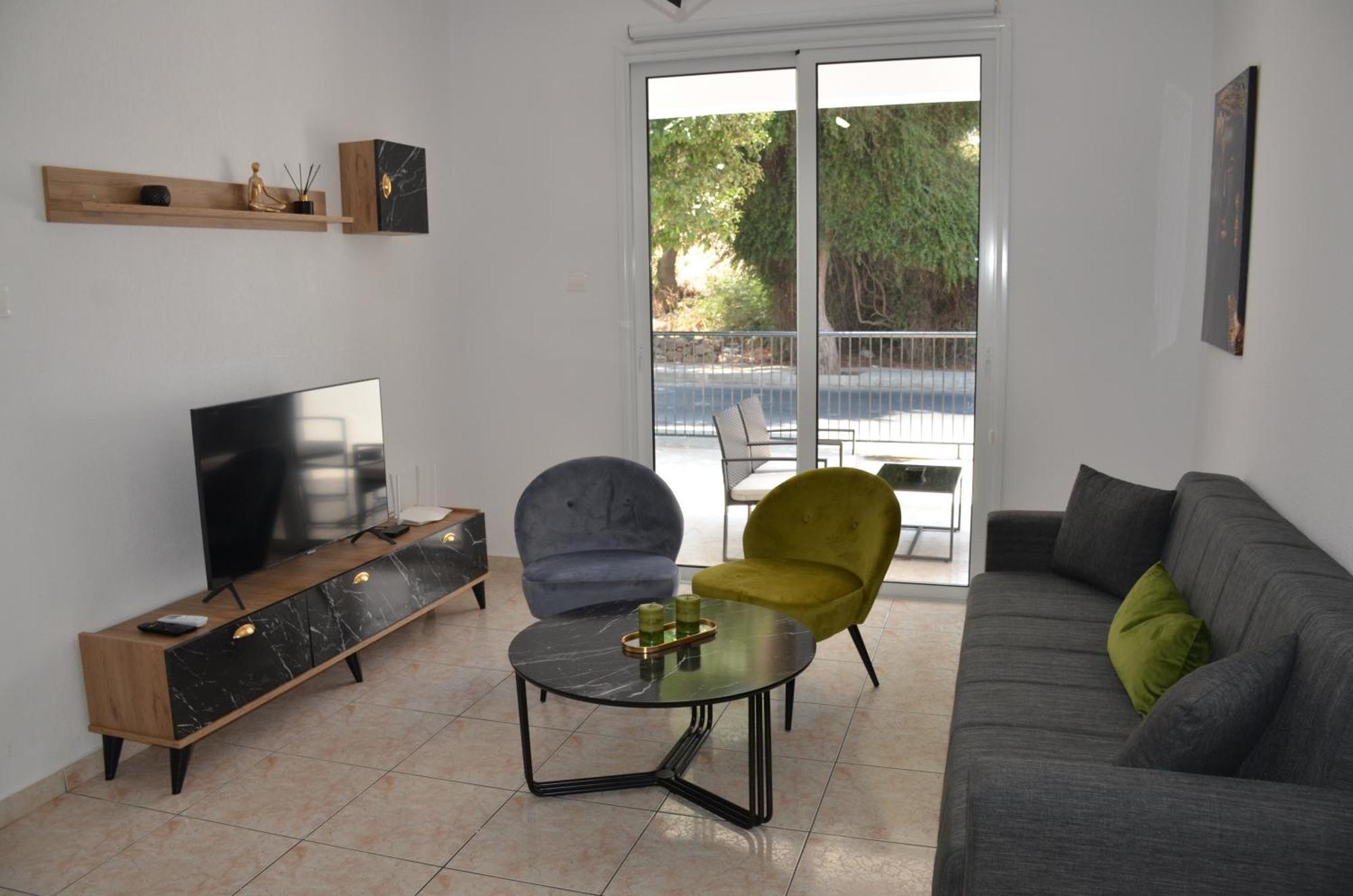 Paphos Laertis Apartments - By Imh Travel & Tours מראה חיצוני תמונה