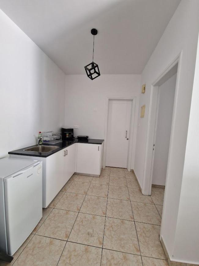 Paphos Laertis Apartments - By Imh Travel & Tours חדר תמונה